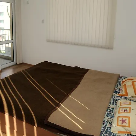 Apartamento Kirovi Primorsko